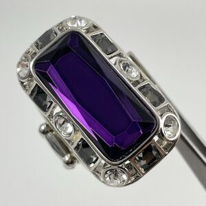 Silver Tone Stretch Band Ring Purple Radiant Cut Glass Cocktail Halo Statement